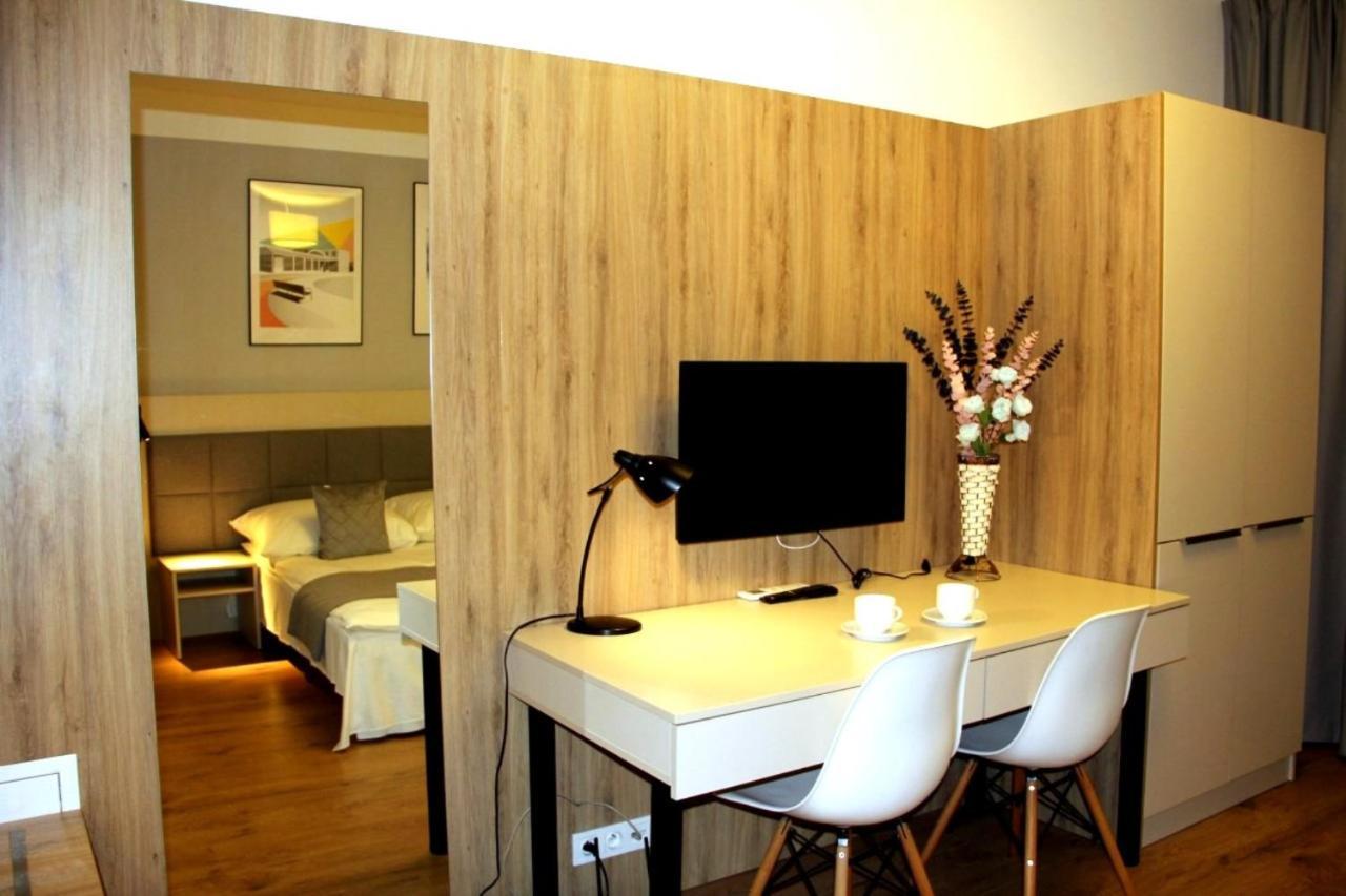 Warsaw Apartments - Luxury Top-View Aparthotel Екстериор снимка